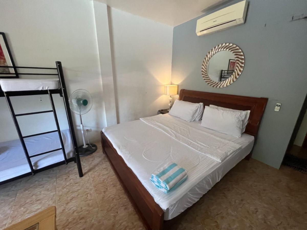 Nora's Place 3*