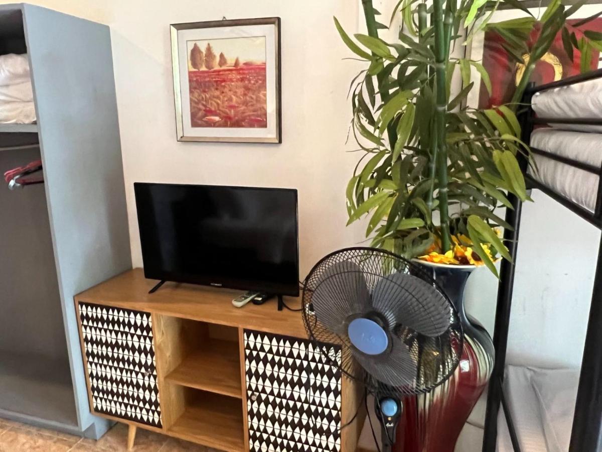 Nora's Place 3*