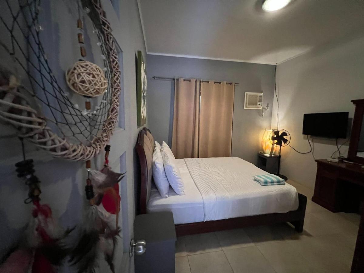 Nora's Place 3* Panglao